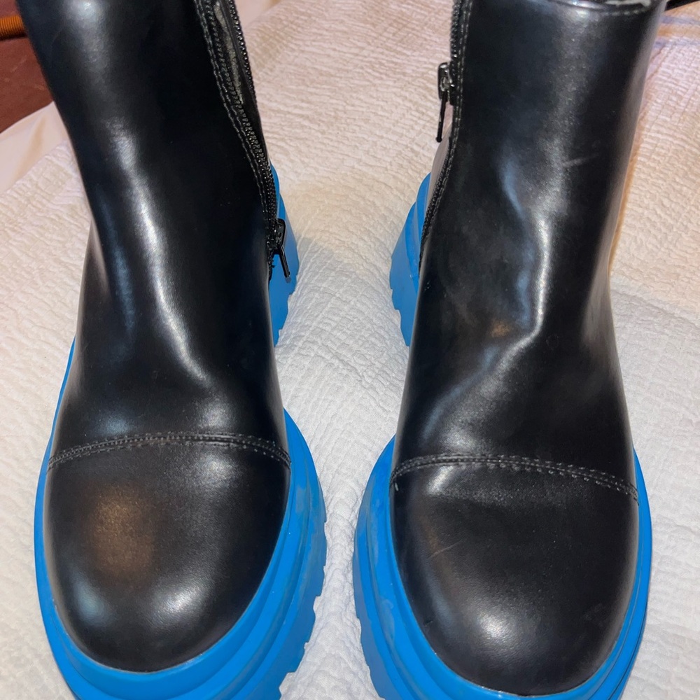 Black faux Leather Boots with Blue Soles